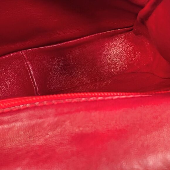 Chanel Rare Vintage Red Lizard Leather Mini Rectangular Flap Bag - Picture 13 of 16